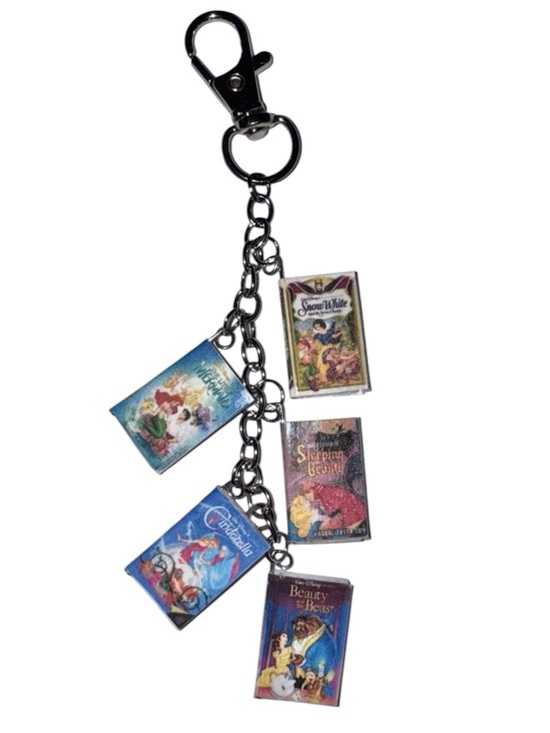 Accessories - Disney VHS Theme Movie Keychain - Snow White - Sleeping Beauty - Cinderella